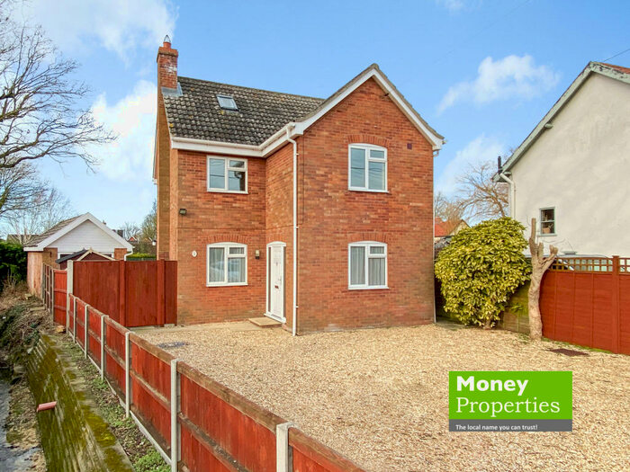 4 Bedroom Detached House For Sale In Silver Street, Besthorpe, Attleborough, NR17