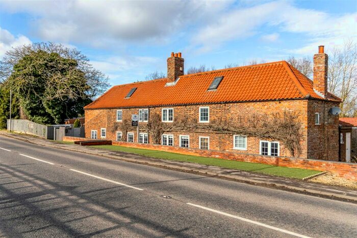 4 Bedroom Detached House For Sale In Station Cottages, Hubberts Bridge, PE20