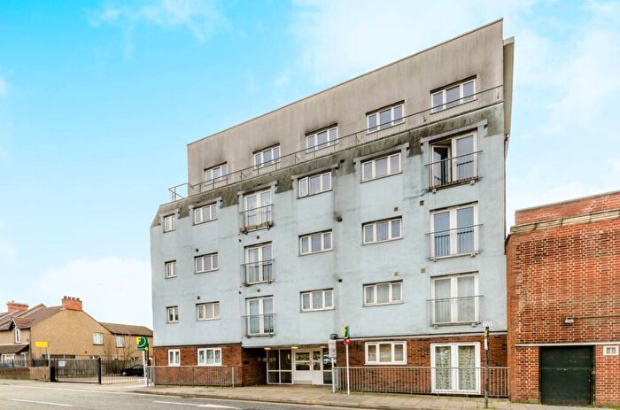1 Bedroom Flat To Rent In Palmerston Road, Harrow, HA3