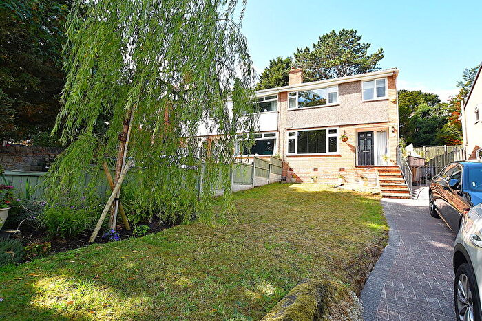 3 Bedroom Semi-Detached House For Sale In Shrewsbury Road, Oxton, CH43