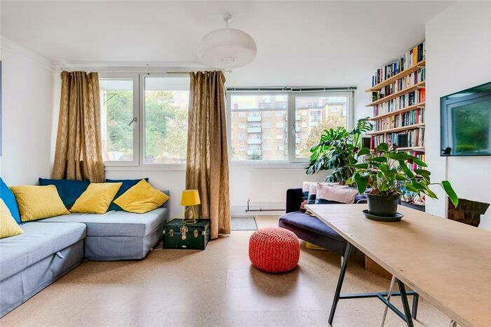 3 Bedroom Flat To Rent In Crayle House, Malta Street, London, EC1V