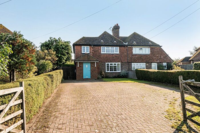 4 Bedroom Semi-Detached House For Sale In Brattle, Woodchurch, TN26