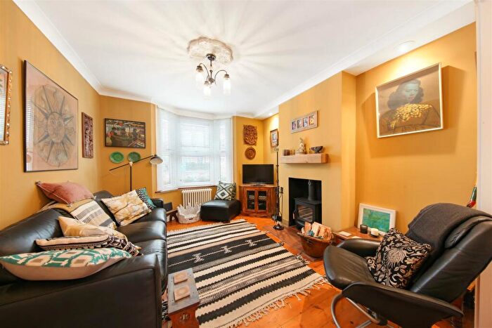 3 Bedroom Terraced House For Sale In Cooper Road, Dollis Hill, NW10