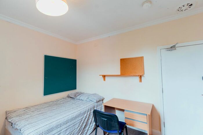 5 Bedroom Semi-Detached House To Rent In Sibthorp Street, Lincoln LN5