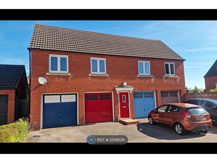 2 Bedroom Detached House To Rent In Longchamp Drive, Ely, CB7