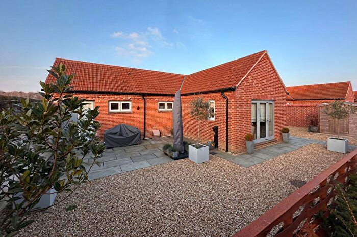 2 Bedroom Barn Conversion To Rent In Melton Constable, NR24