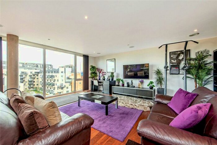 2 Bedroom Flat To Rent In Graham Street, Angel, N1