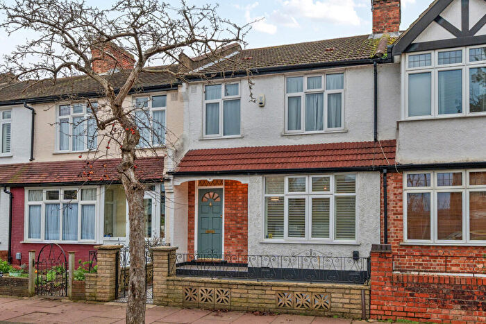 3 Bedroom Terraced House For Sale In Hampden Avenue, Beckenham, BR3