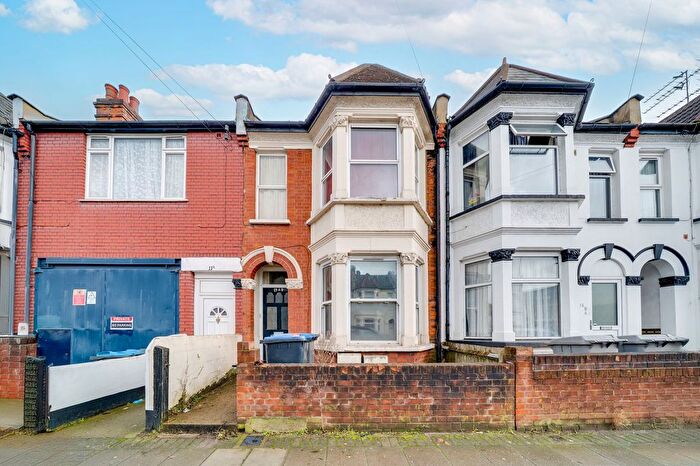 1 Bedroom Flat For Sale In Colin Road, NW10