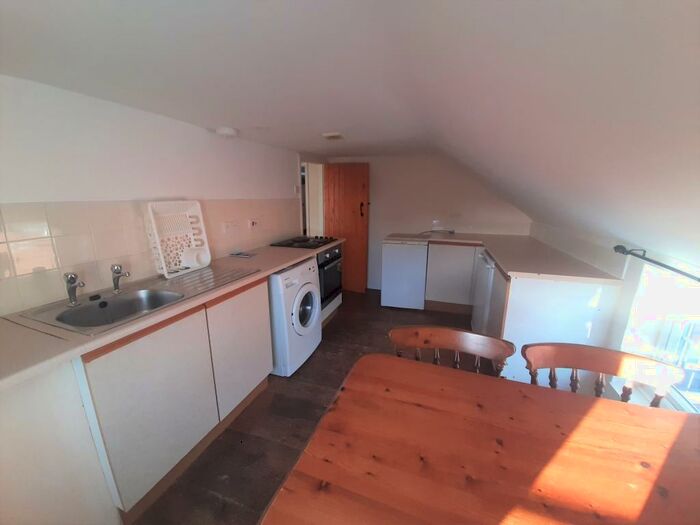 1 Bedroom Flat To Rent In High Street, Kibworth Beauchamp, LE8