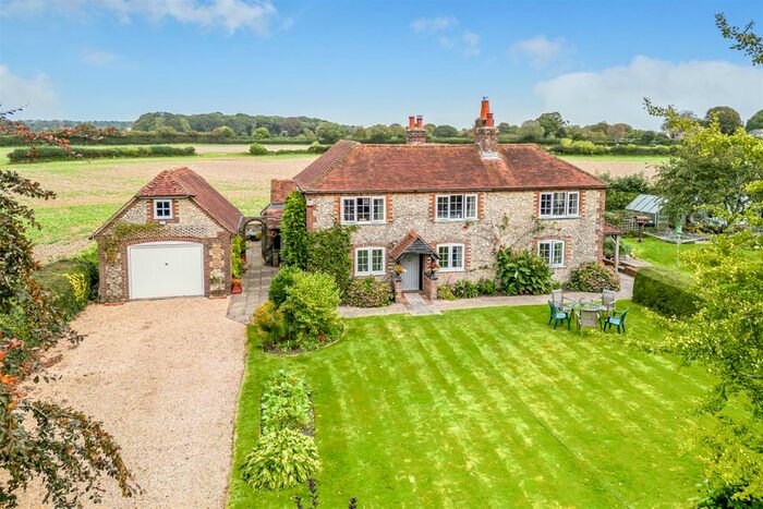 4 Bedroom Detached House For Sale In Hawthorns, Forestside, Rowland's Castle, Hampshire, PO9