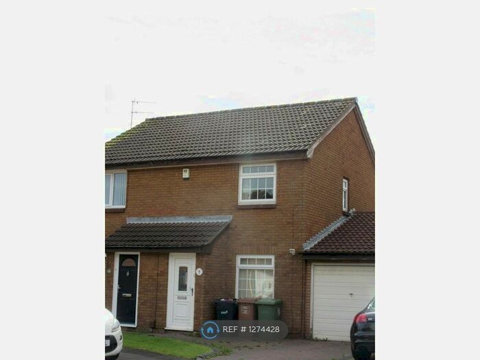 2 Bedroom Semi-Detached House To Rent In Glengarvan Close, Washington, NE38