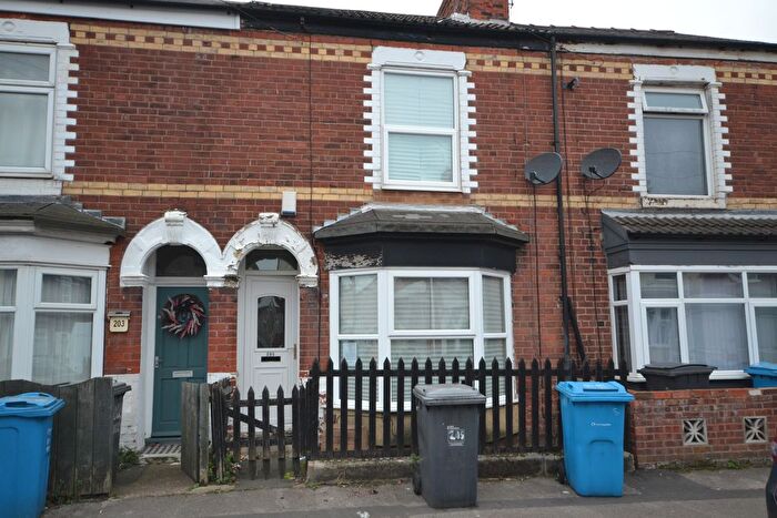 3 Bedroom Terraced House For Sale In Buckingham Street, Hull, HU8