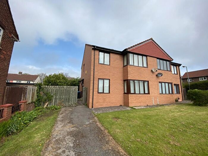1 Bedroom Apartment To Rent In Brackenfield Road, Framwellgate Moor, Durham, DH1
