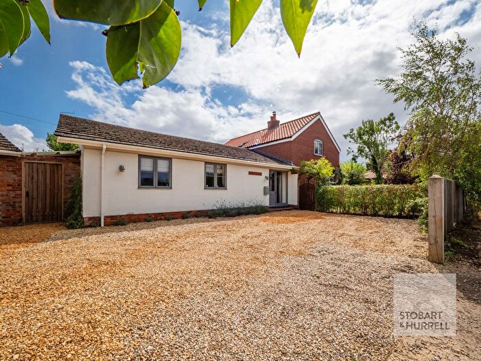 4 Bedroom Detached House For Sale In Greenleas, Upper Street, Horning, Norfolk, NR12
