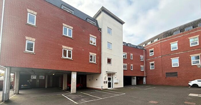 2 Bedroom Flat For Sale In Priory Court, Crouch Street, Colchester, Essex, CO3