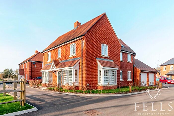 4 Bedroom Detached House For Sale In Burgate, Fordingbridge, SP6