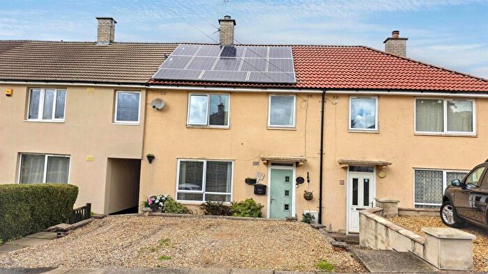 3 Bedroom Town House For Sale In Hextall Road, Evington, LE5