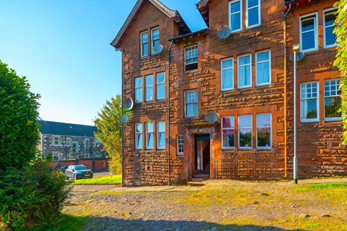 1 Bedroom Apartment For Sale In Glenburn Place, Kilmacolm, PA13