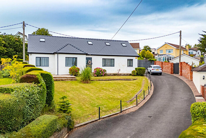 5 Bedroom Detached House For Sale In Llantrisant Road, Groesfaen, CF72