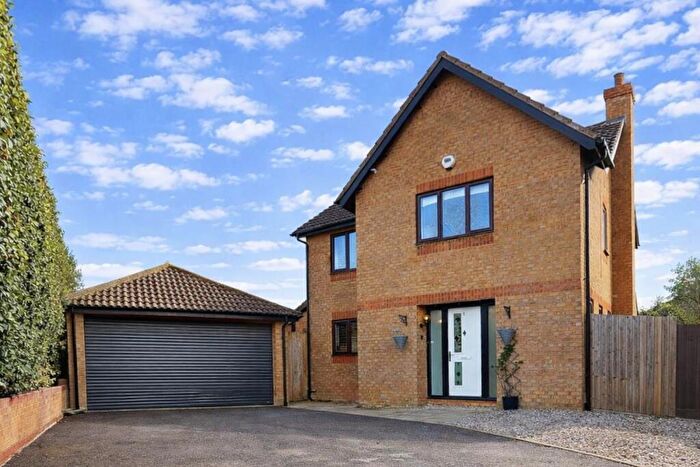 4 Bedroom Detached House For Sale In Groombridge, Kents Hill, MK7