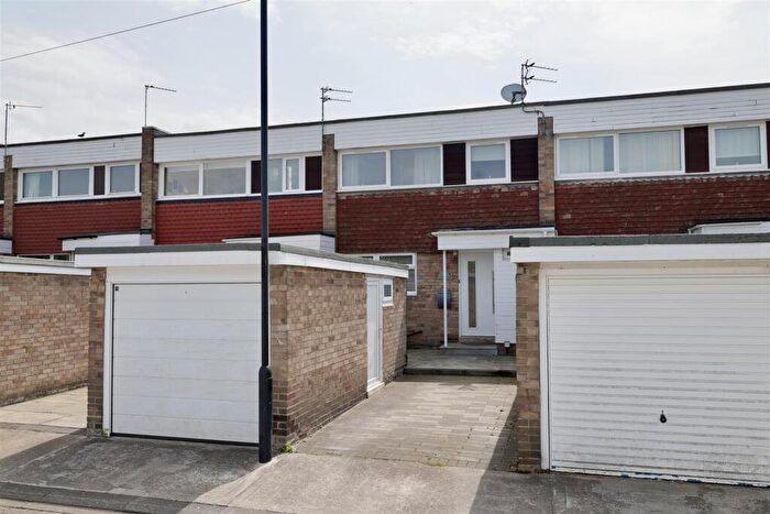 3 Bedroom Terraced House To Rent In Hunters Court, South Gosforth, Newcastle Upon Tyne, NE3