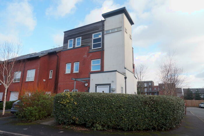 1 Bedroom Apartment To Rent In Robert Harrison Avenue, West Didsbury, M20