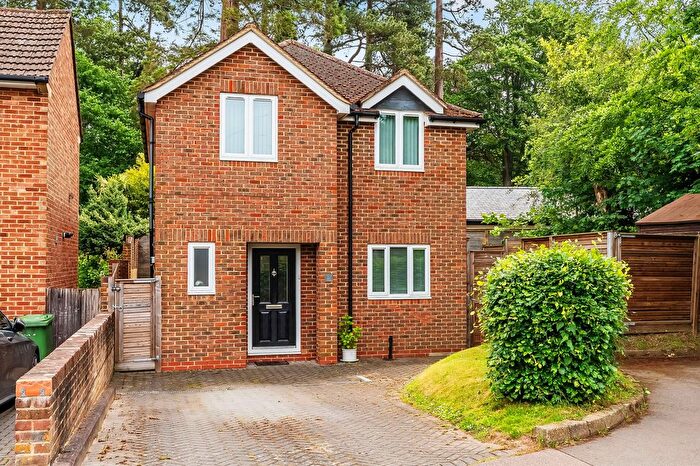 3 Bedroom Detached House For Sale In Gorse Road, Tunbridge Wells, TN2