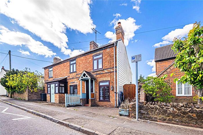 2 Bedroom Semi-Detached House To Rent In Birds Hill, Heath And Reach, Leighton Buzzard, Buckinghamshire, LU7