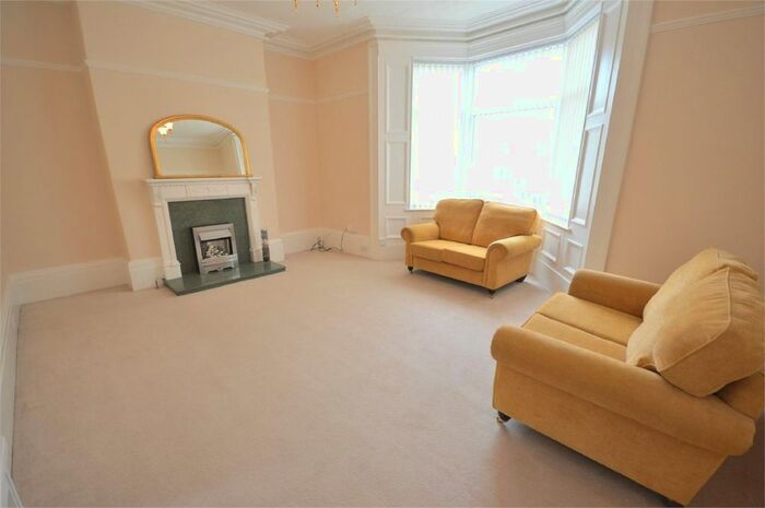 1 Bedroom Flat To Rent In Elwin Terrace, Thornhill, Sunderland, SR2