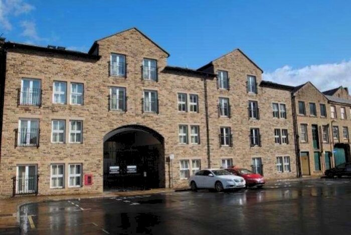 1 Bedroom Flat To Rent In Rawson Buildings, Rawson Road, Bradford, West Yorkshire, BD1
