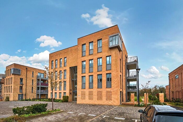 2 Bedroom Apartment For Sale In Renard Way, Cambridge, Cambridgeshire, CB2