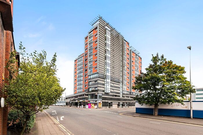 2 Bedroom Flat For Sale In Flat /, Lancefield Quay, Glasgow, G3
