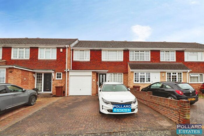 3 Bedroom Terraced House For Sale In Macklands Way, Rainham, ME8