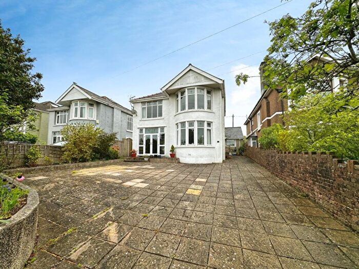 3 Bedroom Detached House For Sale In Bryntirion Hill, Bridgend, CF31