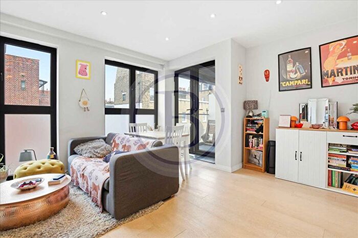 1 Bedroom Flat For Sale In Hargrave Place, London, N7