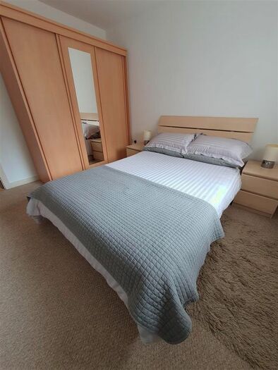 1 Bedroom Flat To Rent In St. James Road, Sutton, SM1