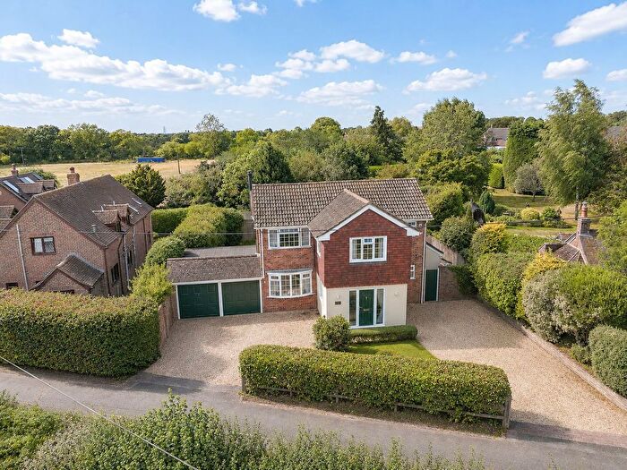 4 Bedroom Detached House For Sale In Tower Close, Chalbury, Wimborne, BH21