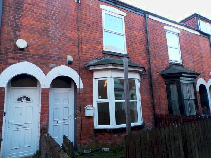 3 Bedroom Terraced House To Rent In Mayfield Avenue, Mayfield Street, Hull, HU3