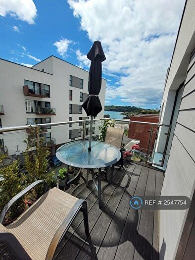 2 Bedroom Flat To Rent In Kingdom Street, Plymouth, PL1