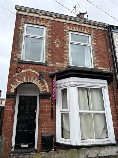 End Of Terrace House For Sale In Ventnor Street, Hull, HU5