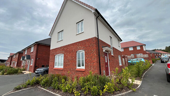 4 Bedroom Detached House For Sale In Violet Lane, Walkden, Manchester, M28