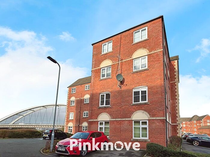 2 Bedroom Flat For Sale In Anderson Grove, Newport, NP19