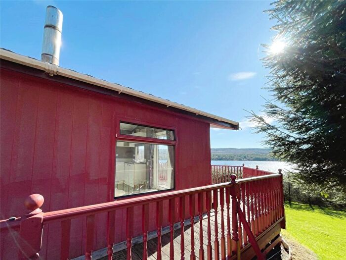 2 Bedroom Cottage For Sale In Inverness, Highland, IV3
