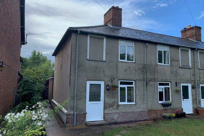 2 Bedroom Terraced House To Rent In The Green, Abingdon, OX13