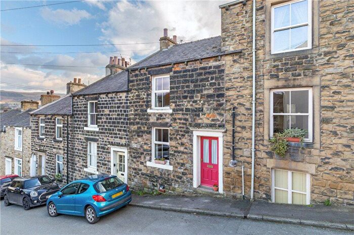 2 Bedroom Terraced House For Sale In Primrose Hill, Skipton, North Yorkshire, BD23
