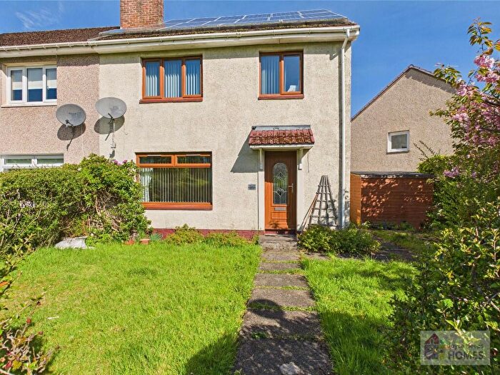 3 Bedroom Semi-Detached Villa For Sale In Headhouse Green, The Murray, East Kilbride, G75