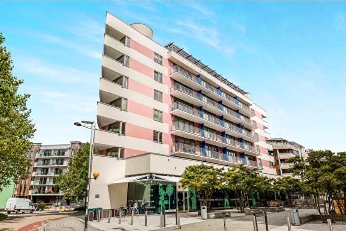 2 Bedroom Property To Rent In Canons Way, Bristol, BS1