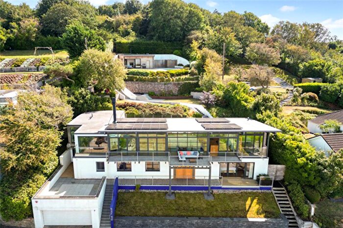 6 Bedroom Detached House To Rent In Ladye Bay, Clevedon, North Somerset, BS21