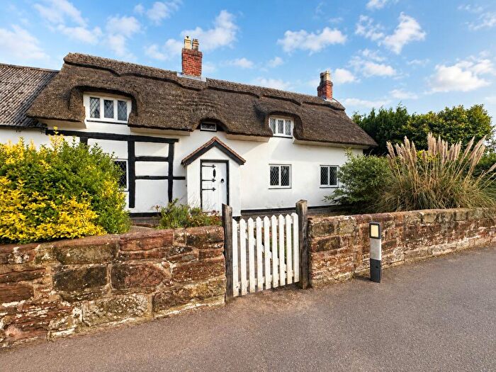 3 Bedroom Detached House For Sale In Royal Lane, Eaton, Tarporley, Cheshire, CW6